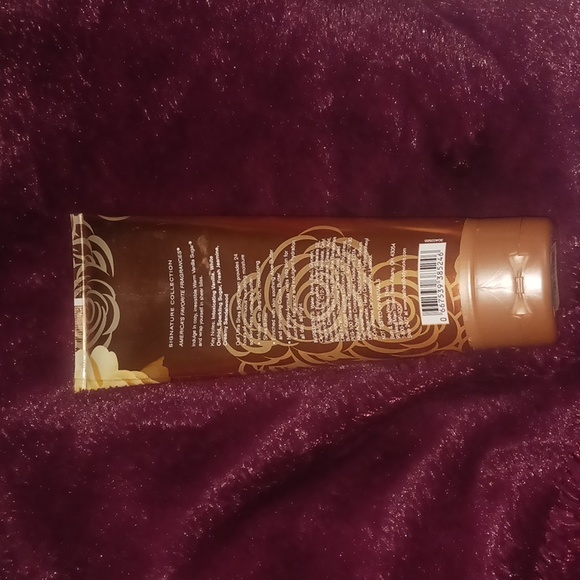 Bath & Body Works 8oz Warm Vanilla Sugar 24 Hour Moisture Body Cream - Picture 2 of 2